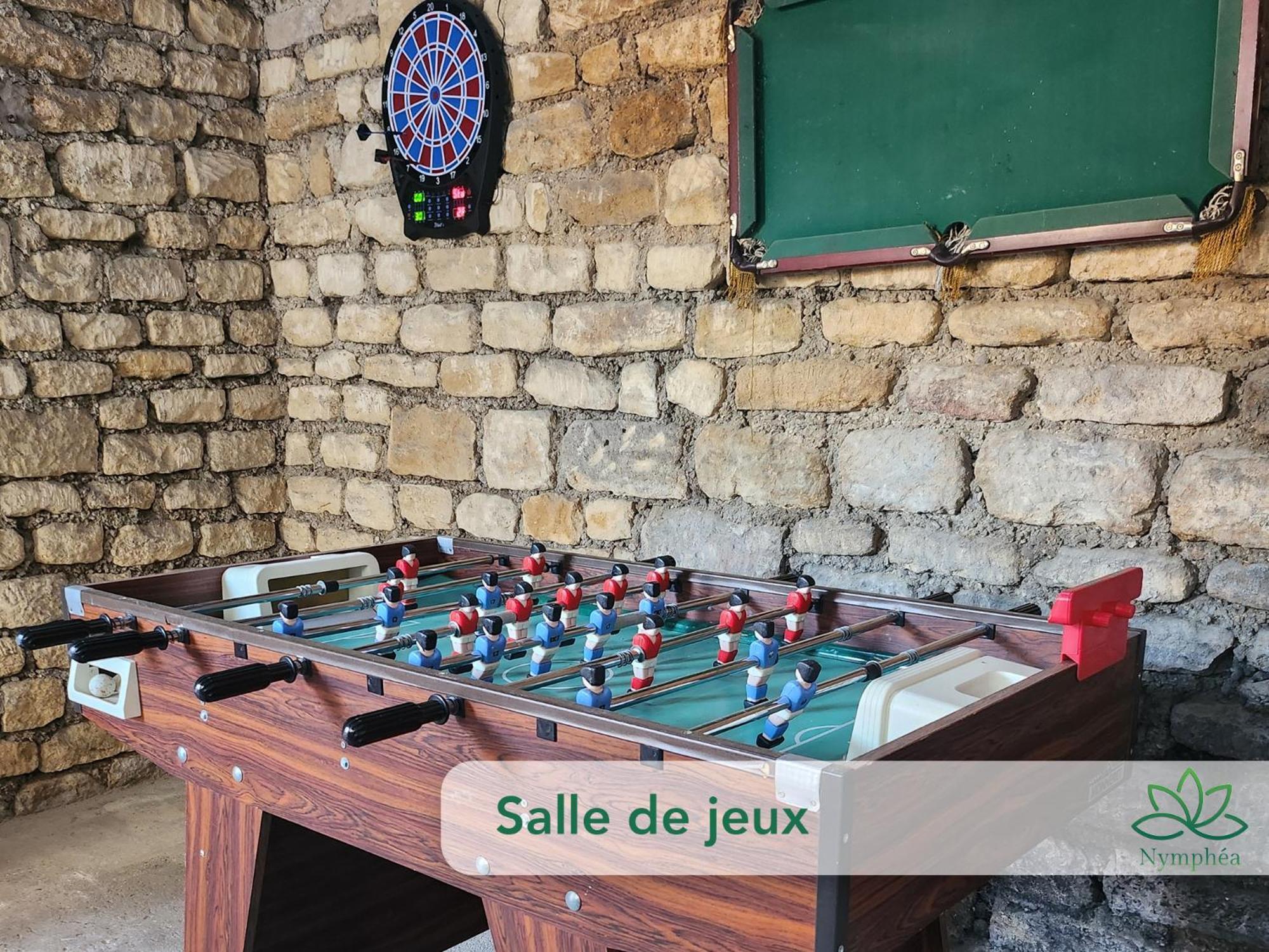 Logement Cocooning 2-4 Personnes Avec Salle De Jeux Chemery-Chehery Экстерьер фото